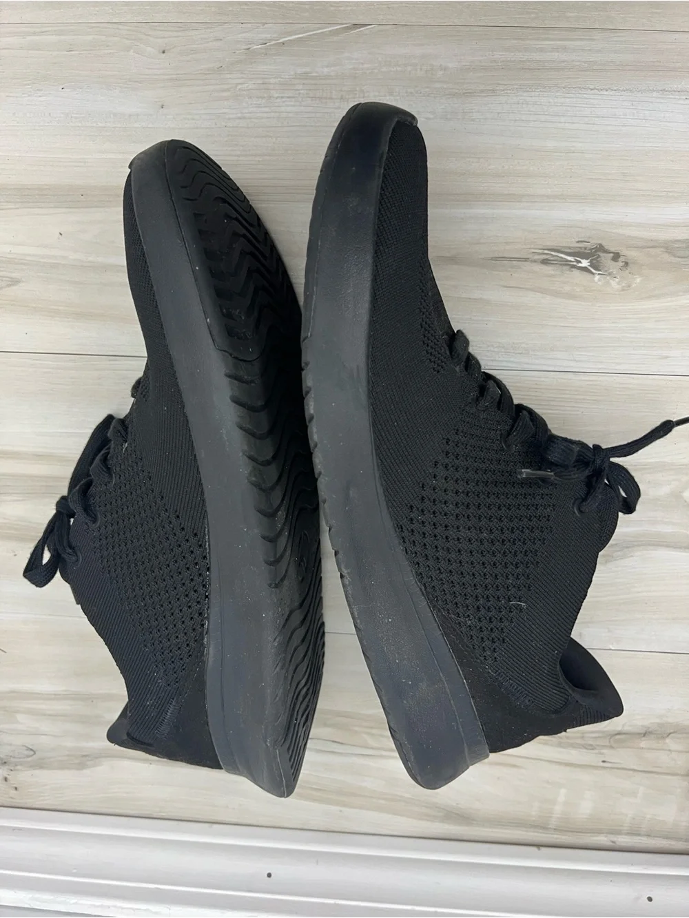 Kizik Lima Hands free Lightweight Knit Sneaker Unisex